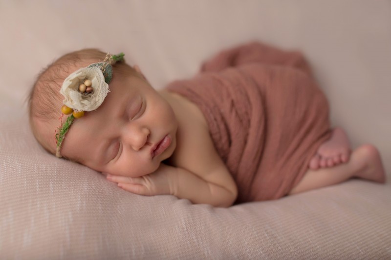 Milwaukee Newborn Photographer