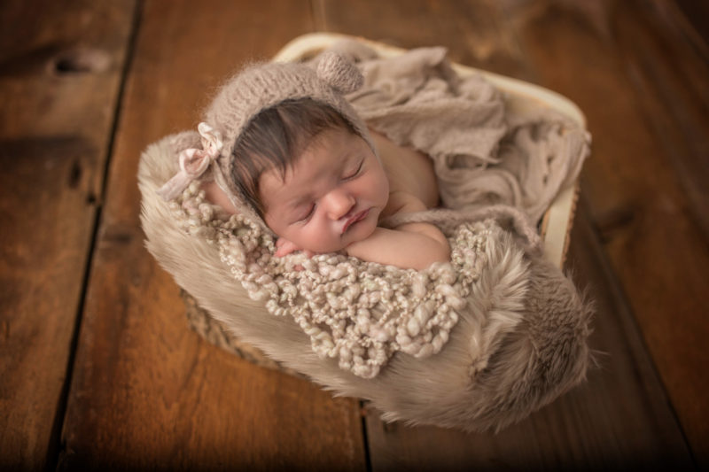 Milwaukee Newborn Photographer