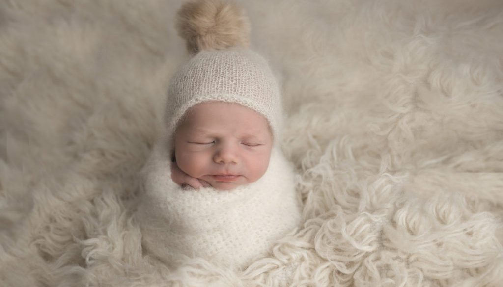 Milwaukee's Best Newborn Photographer