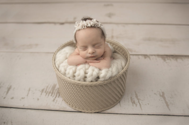 Best Newborn Photographer Milwaukee