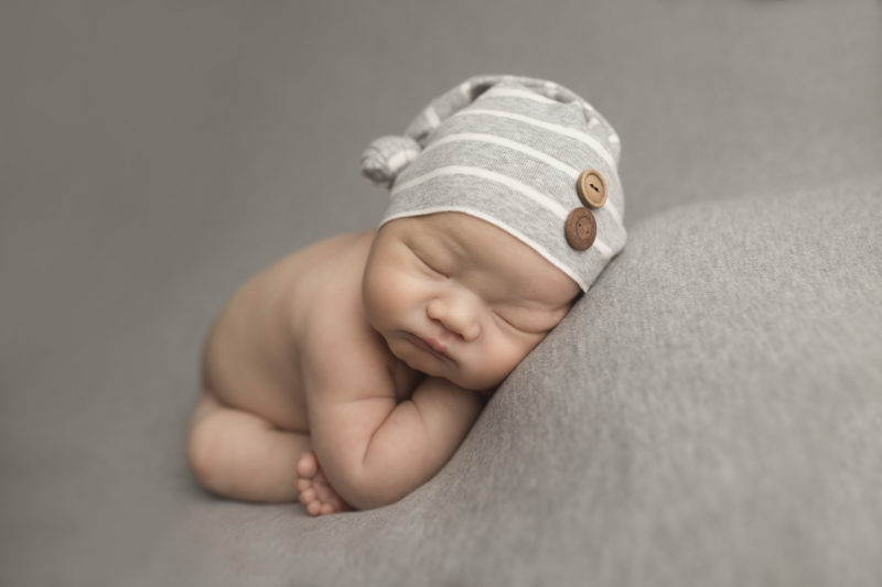newborn photographer Milwaukee