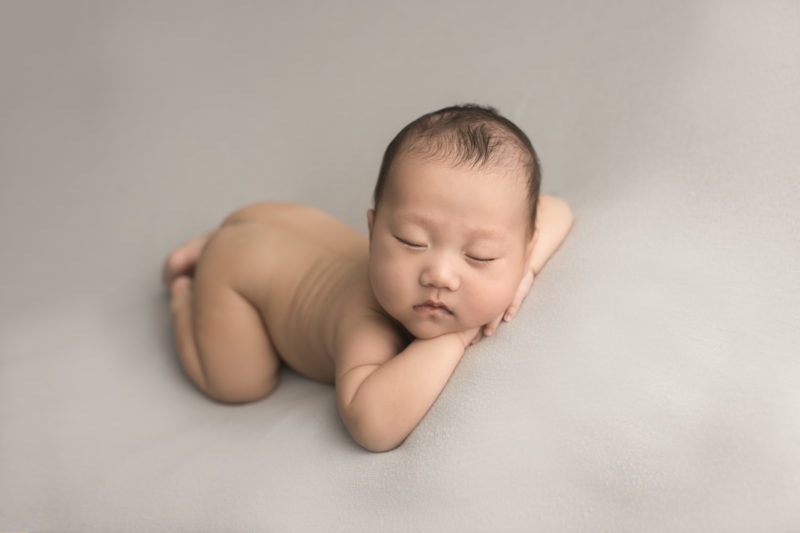 Milwaukee Newborn Photographer