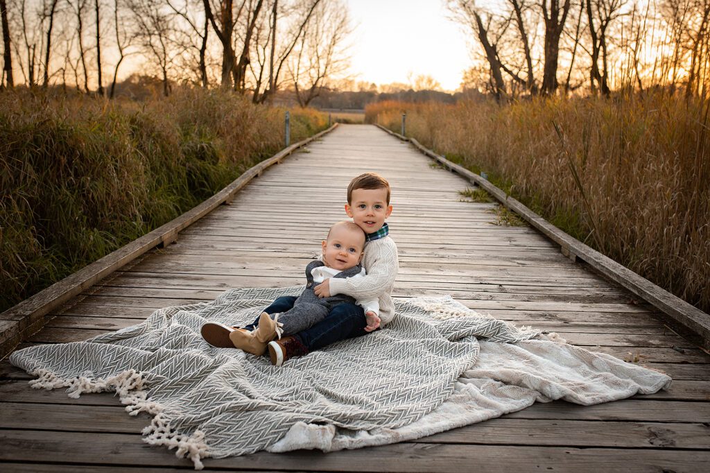 Milwaukee Family Photographer, family photography Milwaukee, family portraits near me