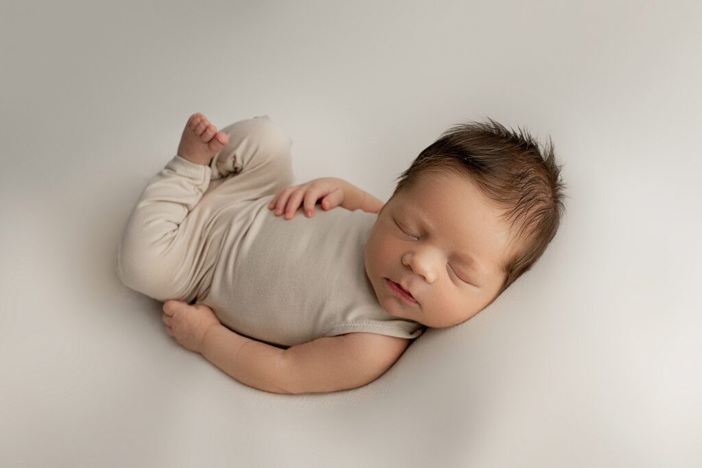 Milwaukee Newborn Photographer
