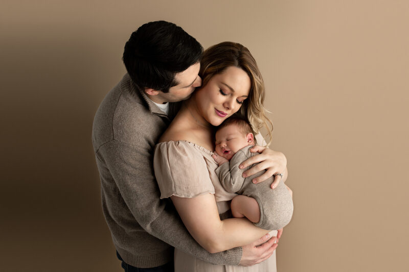 contact Milwaukee portrait studio, milestone portraits Milwaukee, first-year milestone photography in Milwaukee