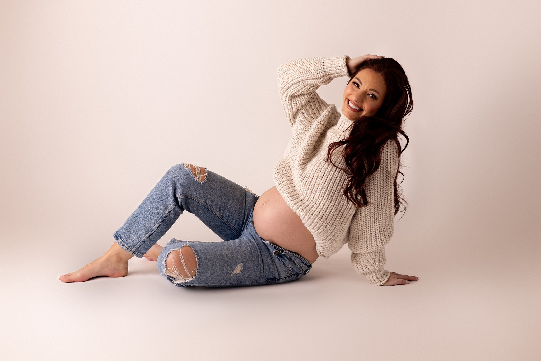 Milwaukee maternity photographer, maternity photography in Milwaukee, best maternity photographer Sussex WI, maternity portraits near me Sussex WI