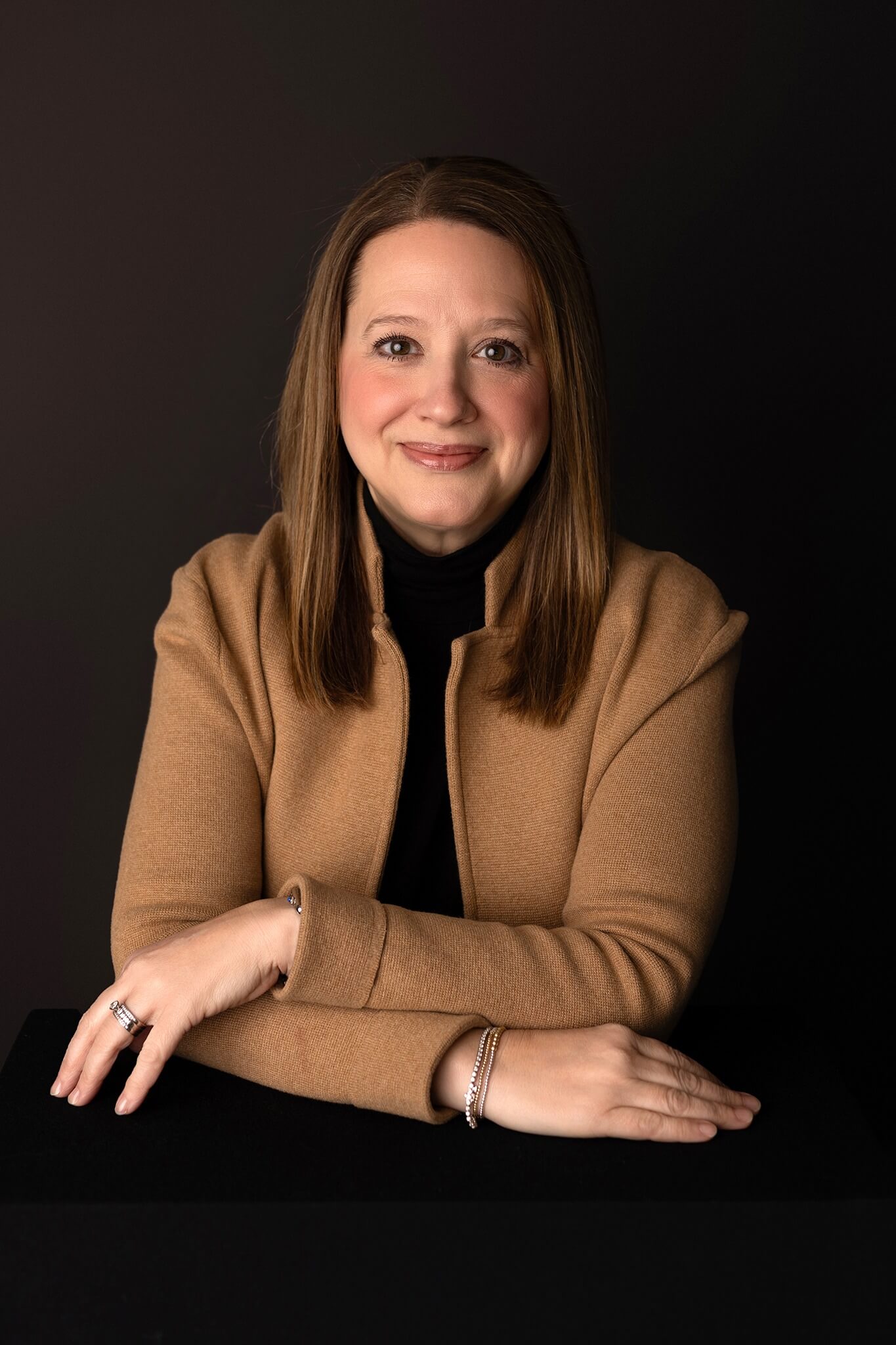 best Milwaukee headshots and personal branding photographer, Milwaukee headshots, headshots near me, Milwaukee personal branding photographer