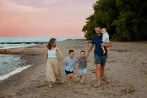 best Milwaukee photographer, photographer in Milwaukee, family portraits Sussex WI, professional family photos, family photography packages 006 best Milwaukee photographer, photographer in Milwaukee, family portraits Sussex WI, professional family photos, family photography packages 006